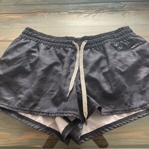 Vuori Black Athletic Shorts Lightweight Elastic Waist